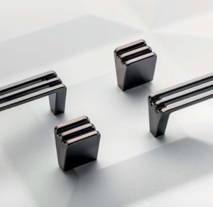 Maner mobila Ganza 160 mm, negru - crom [1]