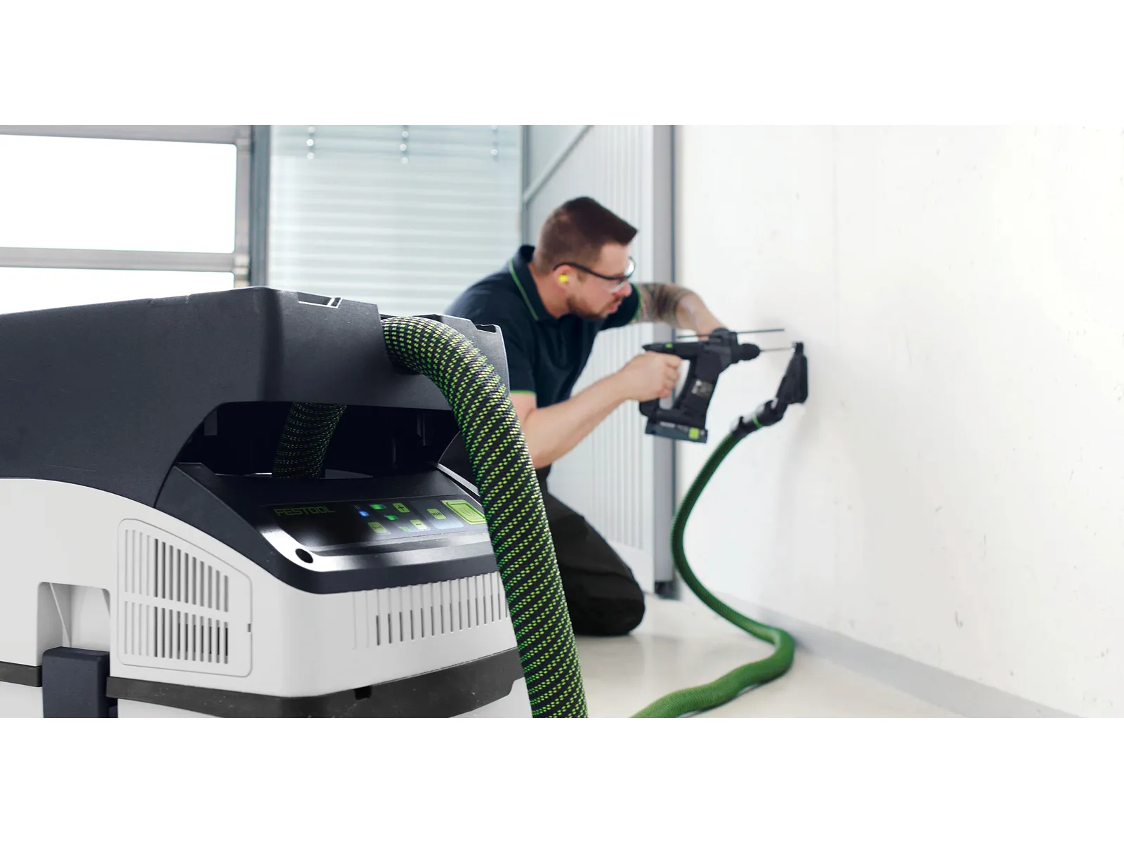 Aspirator mobil cu acumulator CTLC MIDI I-Basic CLEANTEC [2]