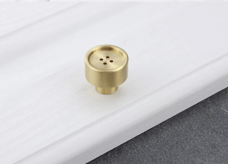 Buton mobila HK0017 25x23 mm, alama [5]