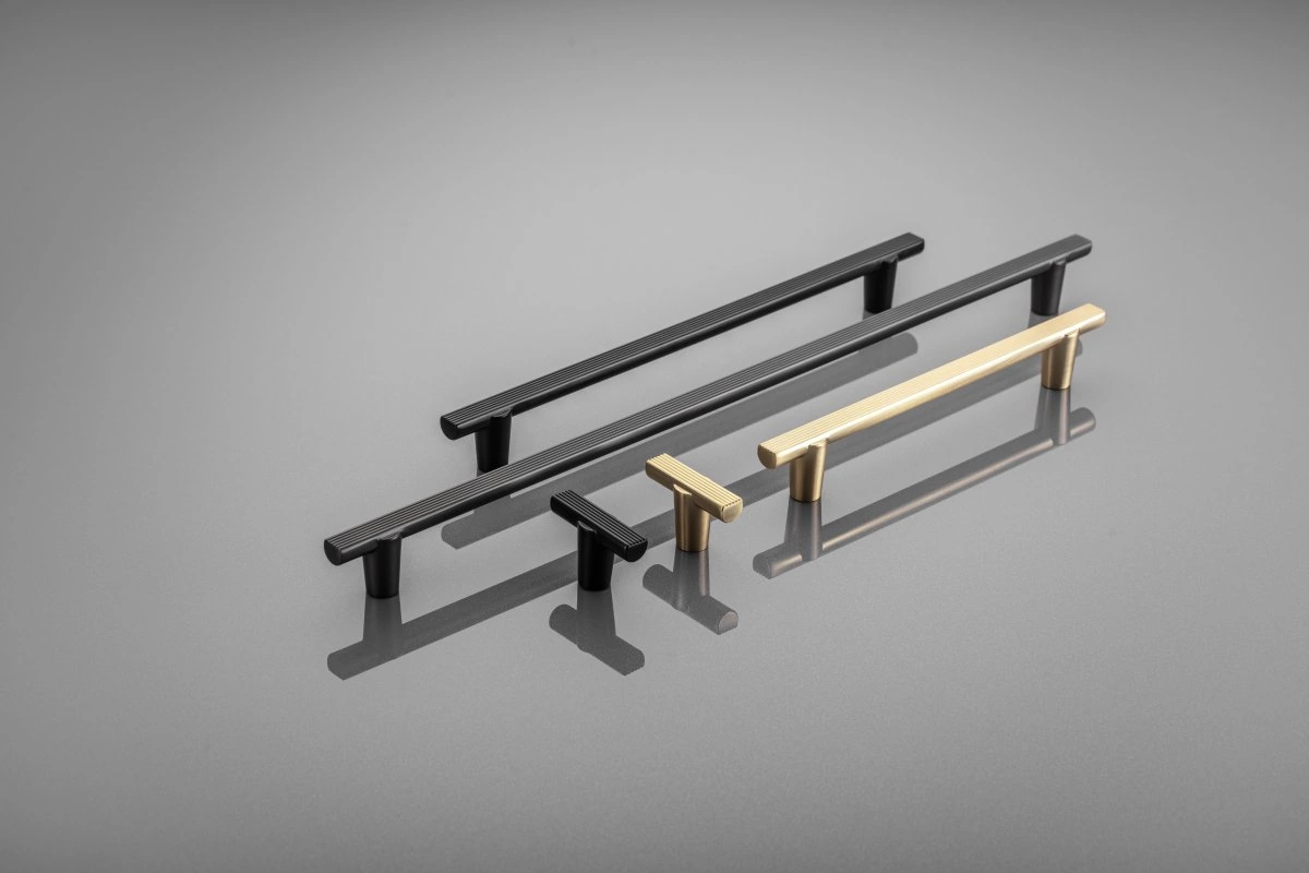 Maner mobila RAY 128 mm, negru mat [1]