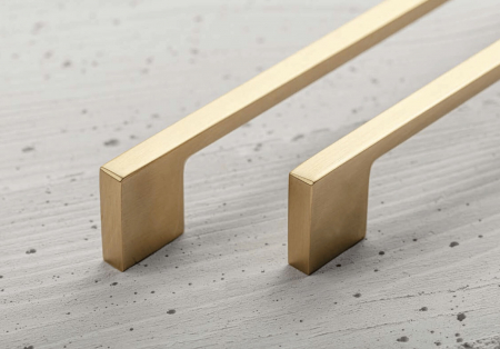 Maner mobila ZAMAK 128 mm, alama [1]