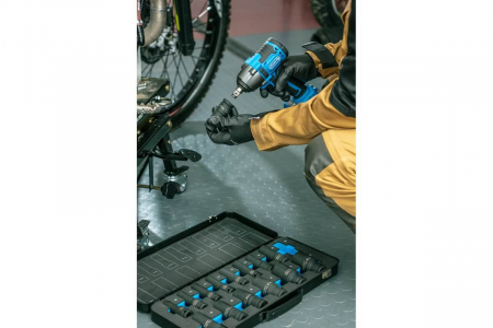 Masina de insurubat cu acumulator, de impact, 20V, 400 NM, fara perii [6]