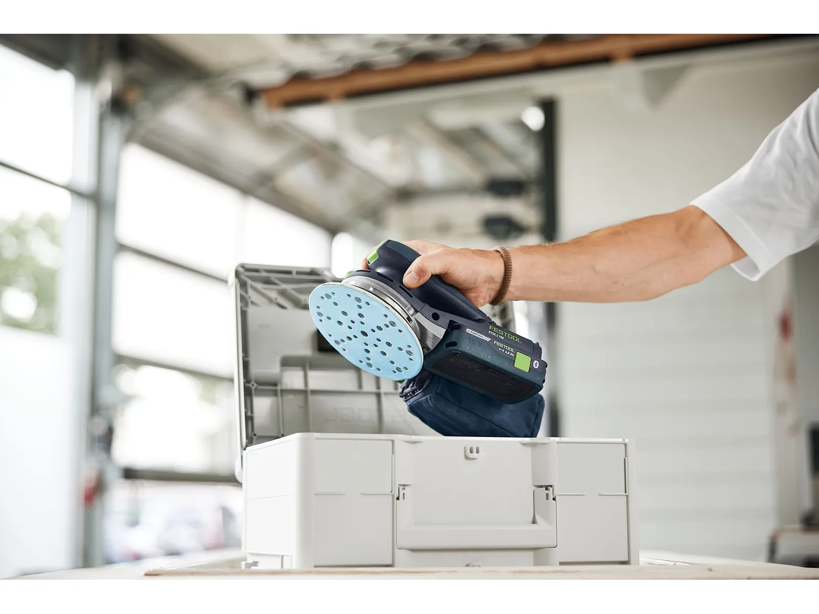 Slefuitor cu excentric cu acumulatori ETSC 2 150-Basic [6]