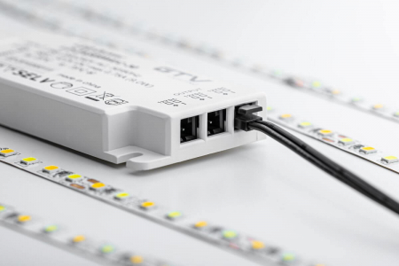 Transformator Easy Click 9W, 12V, 3 porturi Mini Amp [1]