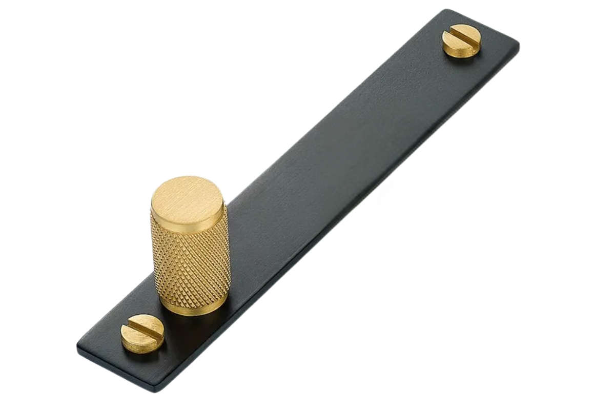 Buton mobila HK0052 128 mm, alama + sild negru