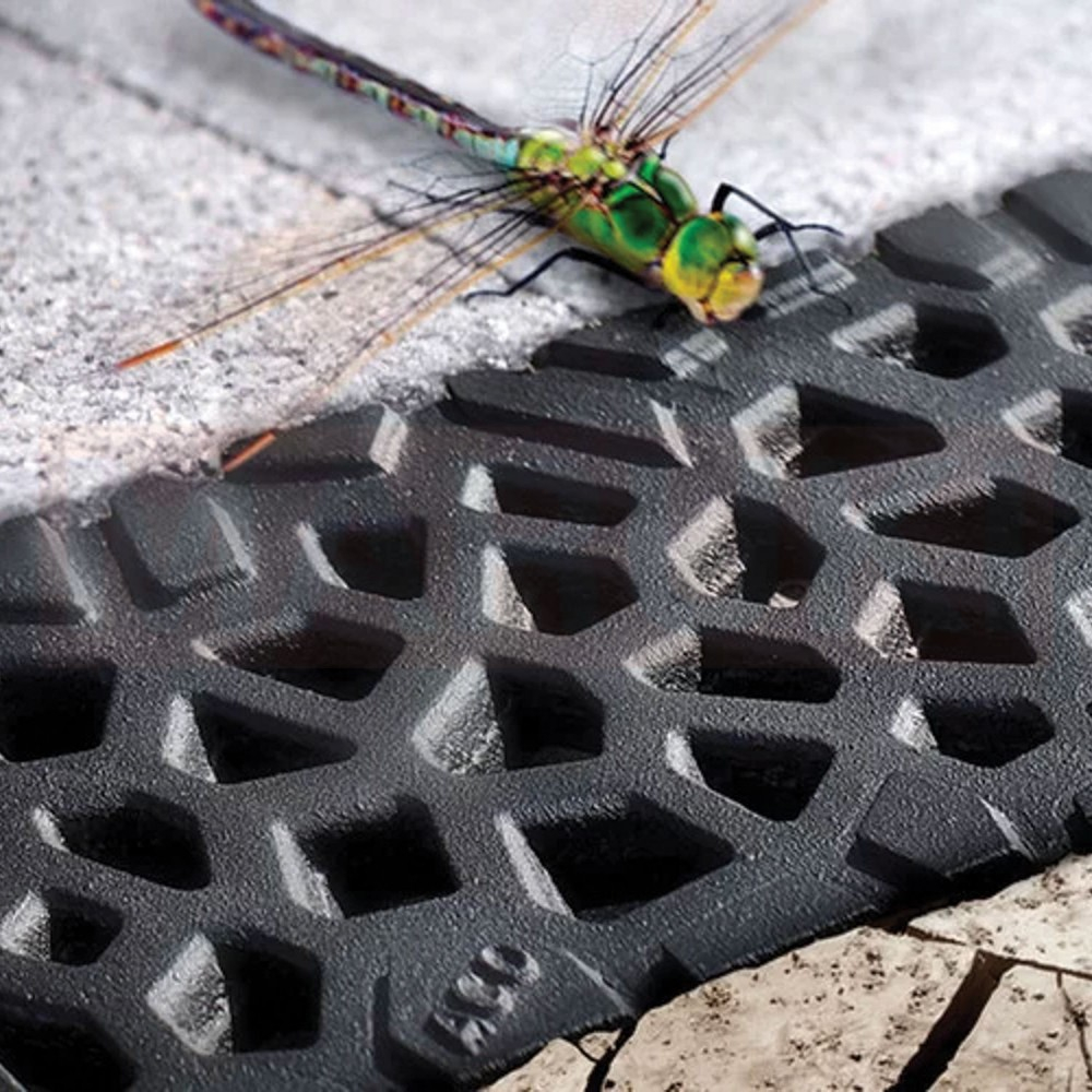 Rigola ACO Self Euroline din beton cu polimeri, gratar tip Voronoi din fonta neagra, lungime 100cm [3]