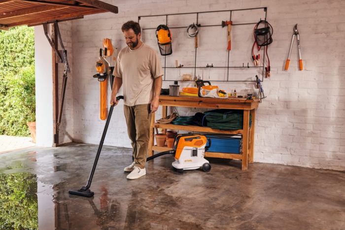 Aspirator umed/uscat cu acumulator Stihl SEA 60 L, 36V, 200 mbar, 12 L [4]