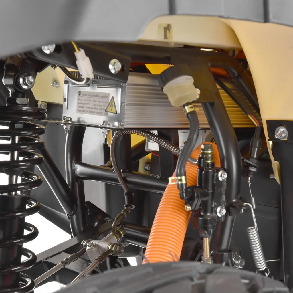 ATV electric HECHT 59399 SAND, 2200 W, 72V, 52Ah, viteza maxima 45 km/h, autonomie 70 km [9]