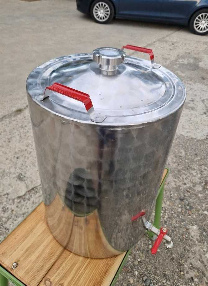 Butoi inox alimentar 64 L, cu picioare sudate, robinet inox 1/2" [5]