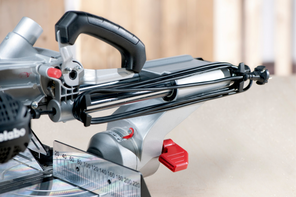 Fierastrau circular de masa Metabo KGS 254 M, 1800 W, 254 mm [9]