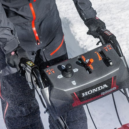 Freza de zapada Honda HSS 1380A ET, 11.7 CP, benzina, 81 cm, transmisie hidrostatica, senile, pornire manuala [3]