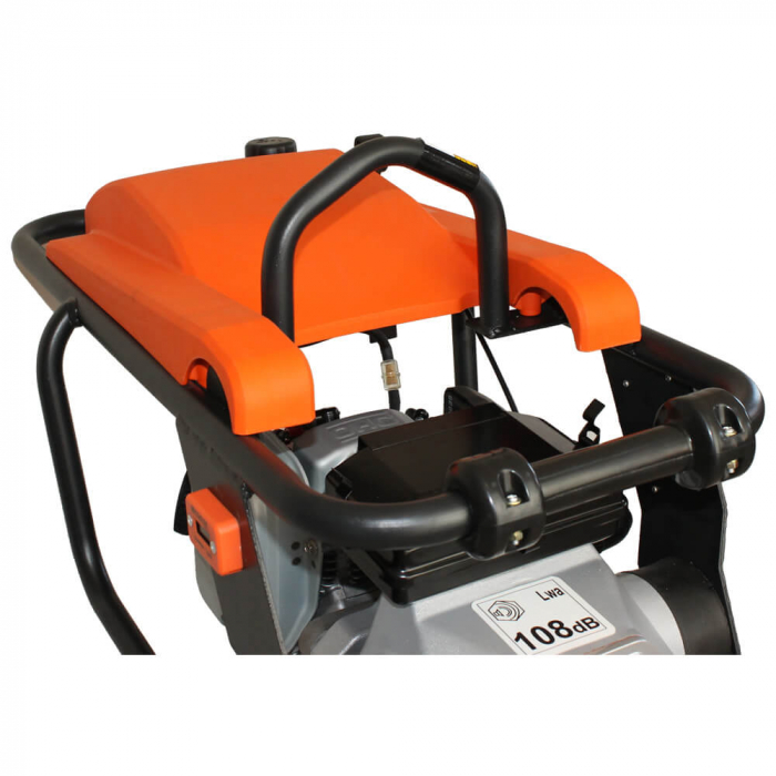 Mai compactor Bisonte MC75-H, Honda GXR120, 3.5 CP, benzina, 13 kN, 72 kg [3]