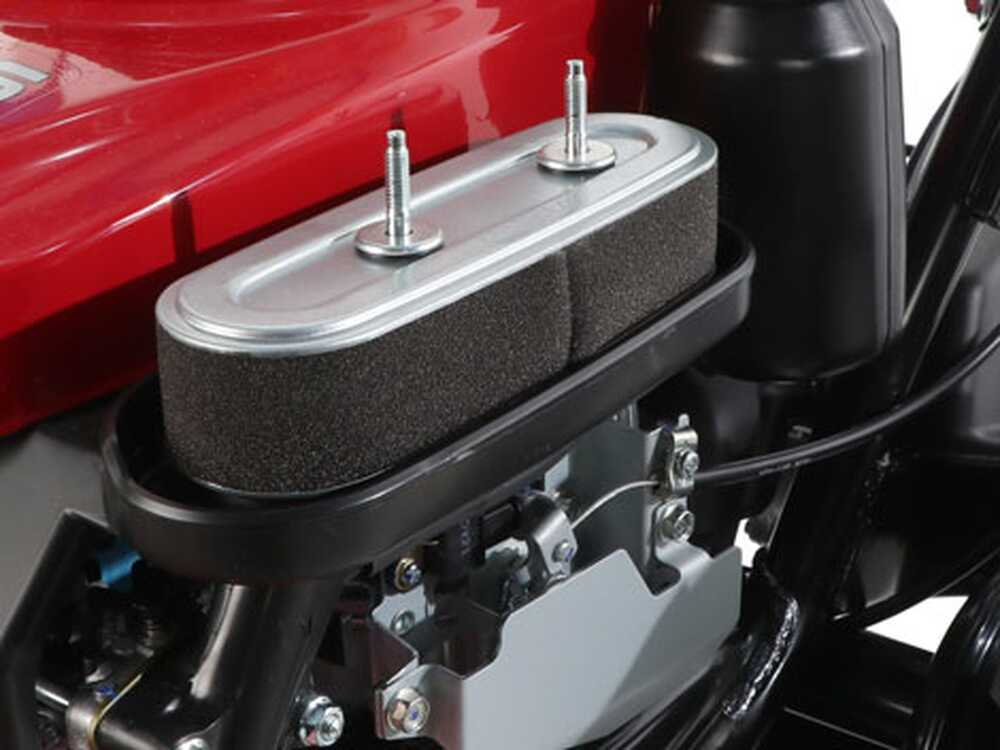 Masina de tocat iarba si vegetatie Honda UM 616 K3 EE2, 4.35 CP, benzina, 61 cm, transmisie variabila hidrostatic, Rotostop - blocarea lamei [22]
