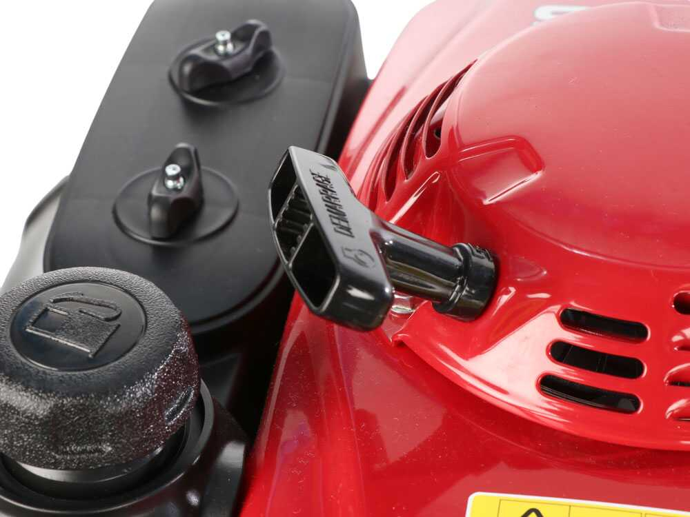 Masina de tocat iarba si vegetatie Honda UM 616 K3 EE2, 4.35 CP, benzina, 61 cm, transmisie variabila hidrostatic, Rotostop - blocarea lamei [20]
