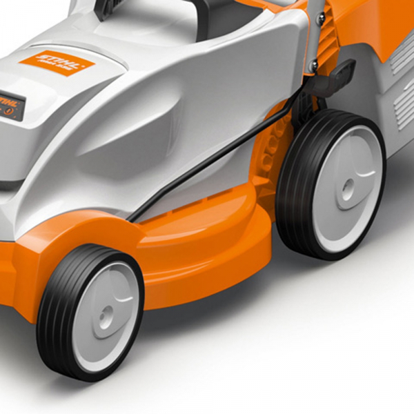 Masina de tuns iarba cu acumulator Stihl RMA 235, 36V, 33 cm, 30 L [3]