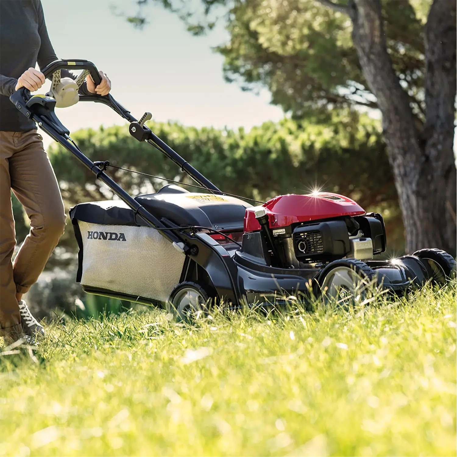 Masina de tuns iarba Honda HRX 476 HY, 4.8 CP, benzina, 47 cm, 69 L, autopropulsata cu variator hidrostatic, mulching Versamow, Rotostop - blocarea lamei [10]