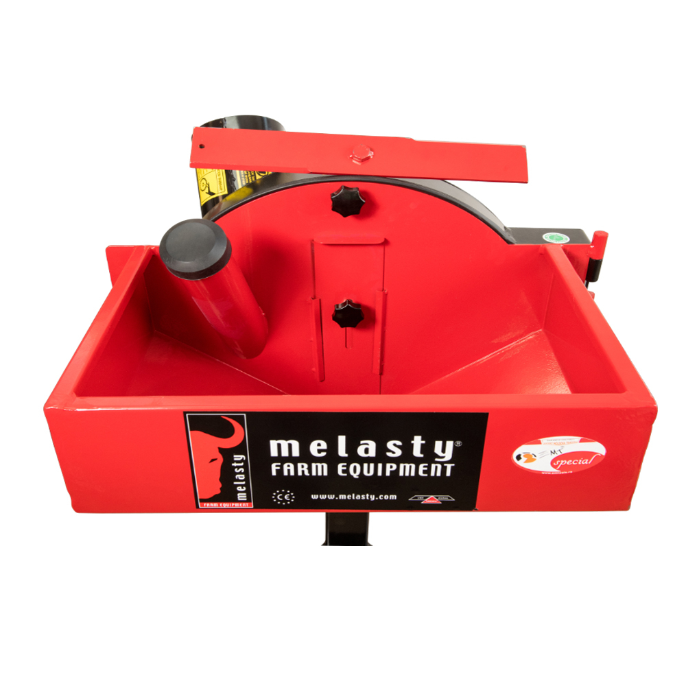 Moara cu ciocanele - tocator furaje Melasty, 230 V, 3 kW, max. 700 kg/h [3]