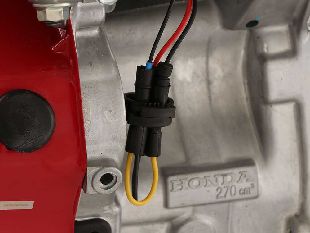 Motocultor AGT 9000 PREMIUM, Honda GX340, 11 CP, benzina, 2+1 viteze + roti 5.00-12, plug bilonat [26]
