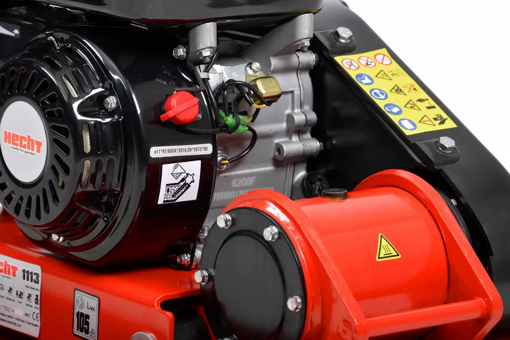 Placa compactoare unidirectionala HECHT 1113, Loncin, 6.5 CP, benzina, 13 kN, 83 kg [4]