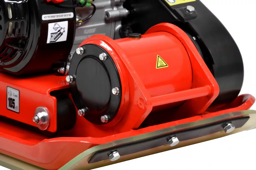 Placa compactoare unidirectionala HECHT 1113, Loncin, 6.5 CP, benzina, 13 kN, 83 kg [5]