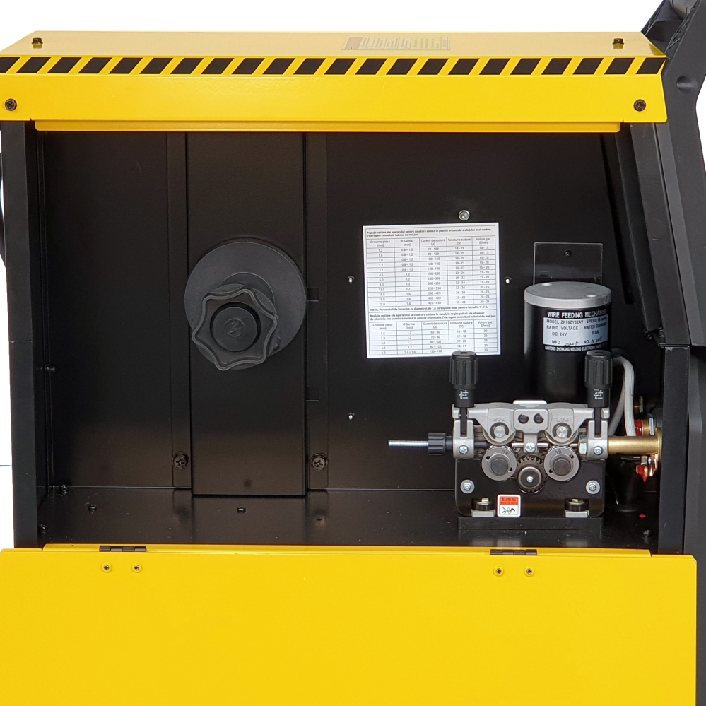 ProWELD MIG 300YN Statie industriala sudura 300A, TIG Lift, MMA, MIG pentru aluminiu, fonta, inox, LCD, bobina 15kg [3]