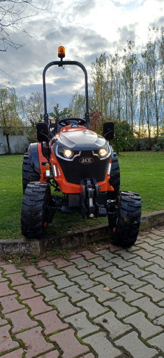Tractor ACE VEER 3000 4WD, motor Mitsubishi 25 CP, diesel, EURO V, 4x4, 9+3 viteze, anvelope profil agricol 6.00-12 & 8.3x20 [10]