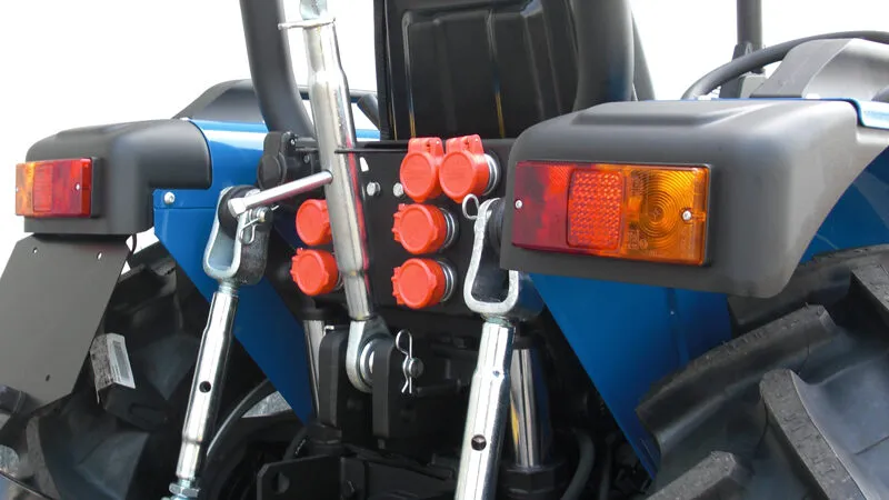 Tractor agricol BCS VIVID 35, 25.6 CP, diesel, 4x4, 12+12 viteze, roti viratoare [9]