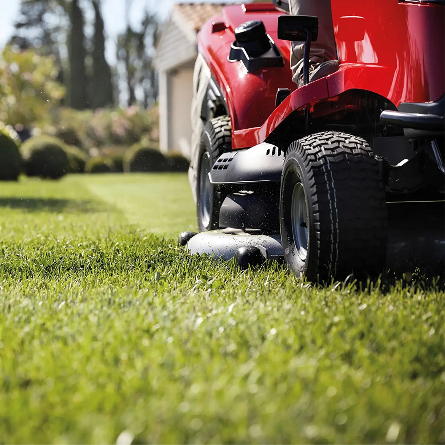 Tractoras de tuns gazon Honda HF 2625 K1 HTEH, 18.9 CP, benzina, 122 cm, cos 350 L, transmisie hidrostatica, mulching Versamow, cruise control, descarcare electrica cos [2]