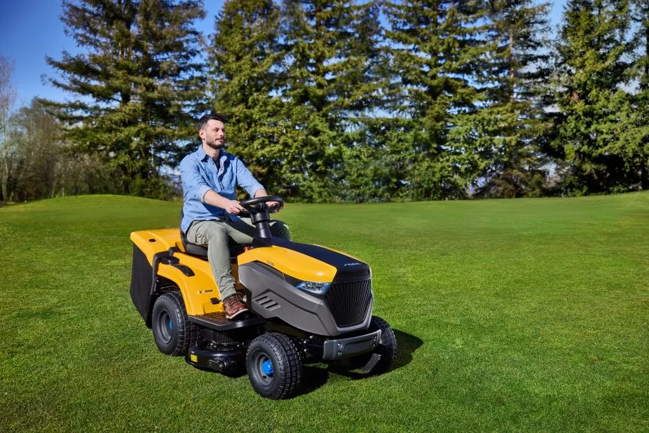 Tractoras de tuns gazon STIGA ESTATE 798e, acumulator Li-Ion 48V, 64Ah, 98 cm, cos 240 L [10]
