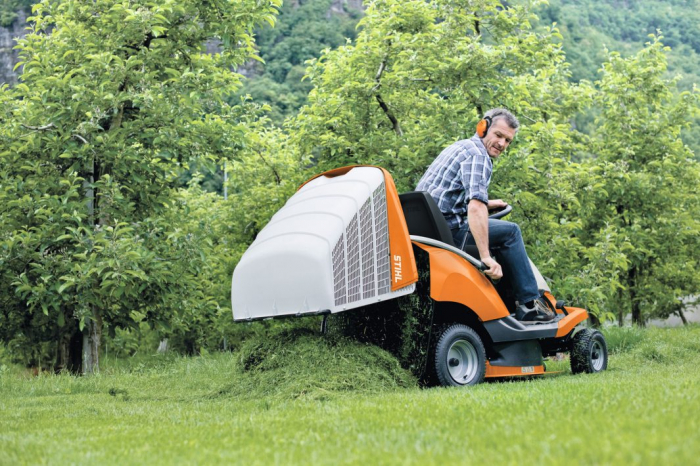 Tractoras de tuns gazon Stihl RT 4082, 10.3 CP, 80 cm, 250 L [7]