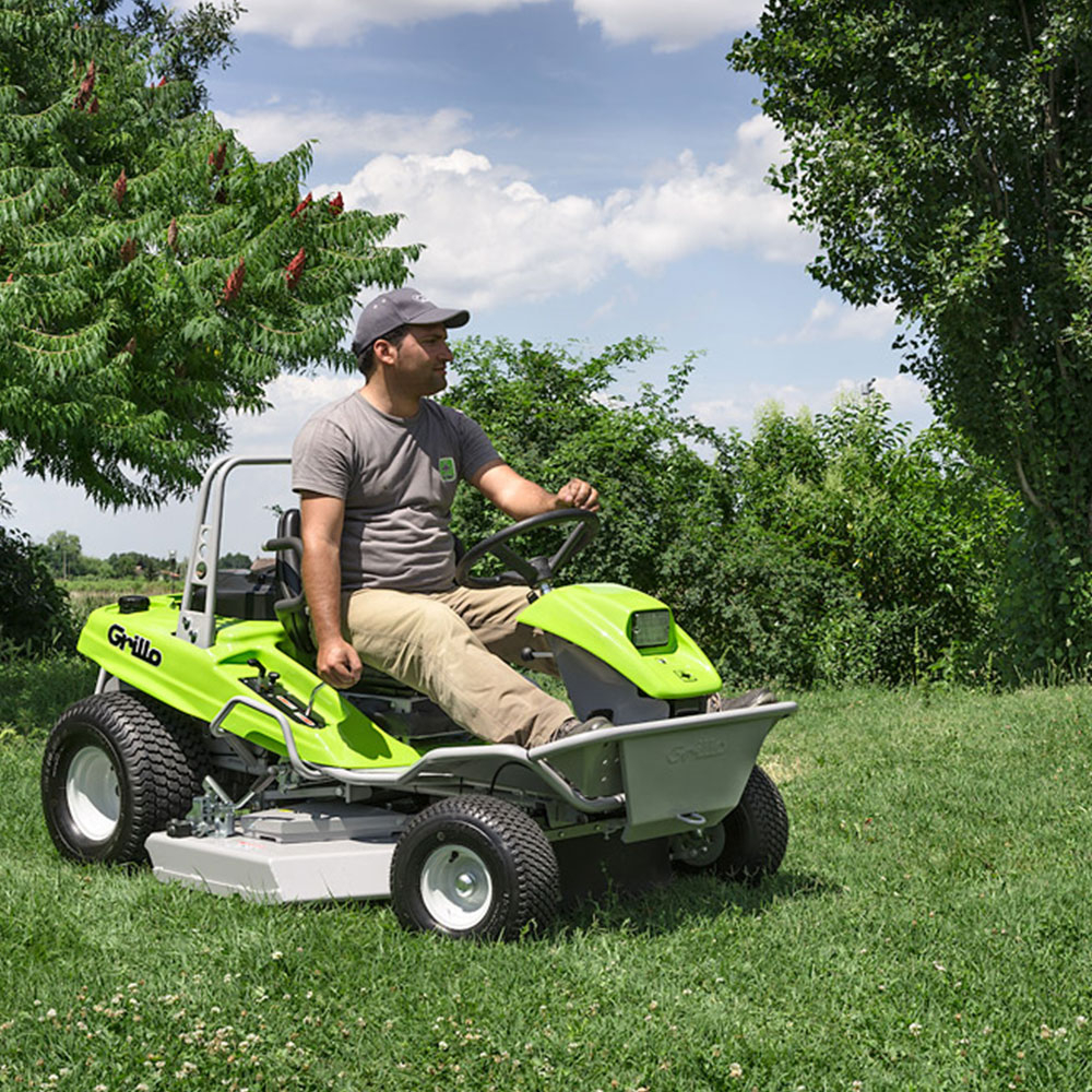 Tractoras de tuns si tocat iarba Grillo MD 22N, 22 CP, benzina, 110 cm, 2x4 [6]