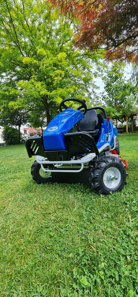 Tractoras de tuns si tocat vegetatie BCS MA.TRA 140, 15.2 CP, benzina, 85 cm [30]