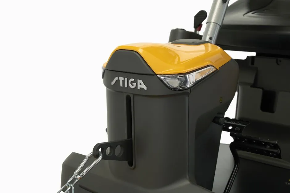 Tractoras cu masa frontala pentru tuns gazon STIGA PARK 500 W, 16 CP, benzina (fara masa de taiere) [12]