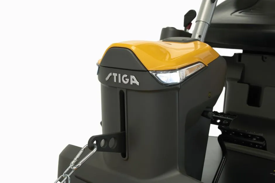 Tractoras cu masa frontala pentru tuns gazon STIGA PARK 500 W, 16 CP, benzina (fara masa de taiere) [13]