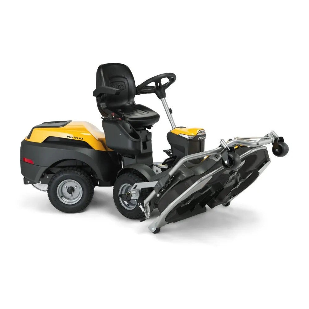 Tractoras cu masa frontala pentru tuns gazon STIGA PARK 700 WX 4WD, 17.5 CP, benzina (fara masa de taiere) [4]
