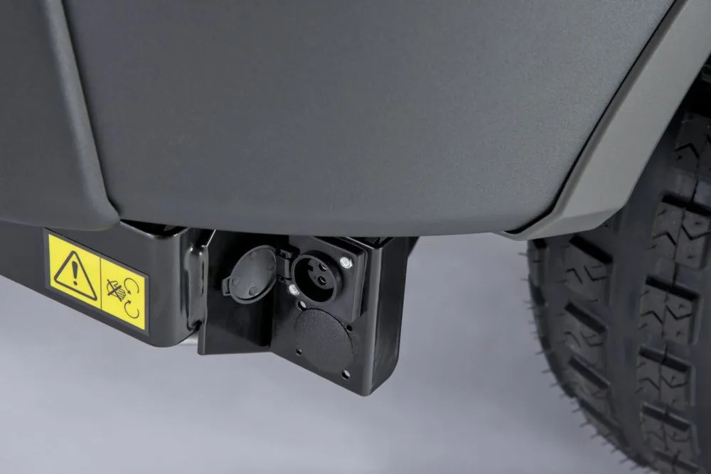 Tractoras cu masa frontala pentru tuns gazon STIGA PARK PRO 900 AWX 4WD, 20.6 CP, benzina (fara masa de taiere) [18]