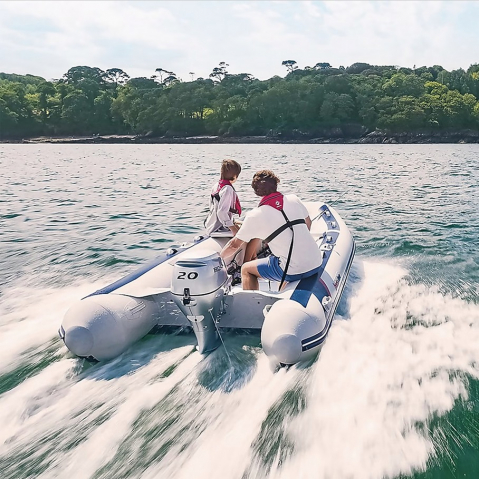Barca pneumatica cu podina segmentata Honda Honwave T25-SE3, 2.5 metri, capacitate 3 persoane, max. 440 kg [6]