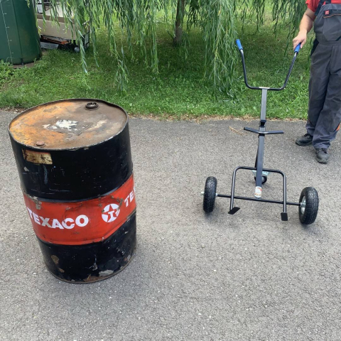 Carucior pentru transportat butoaie sau stupi VivaTechnix VMD-1016, max. 250 kg [3]