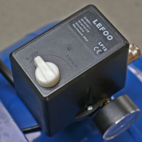 Compresor de aer Airmaster AIR27010-10, 7.5 kW, 10 CP, 10 bar, 1269 L/min, 270 litri [7]