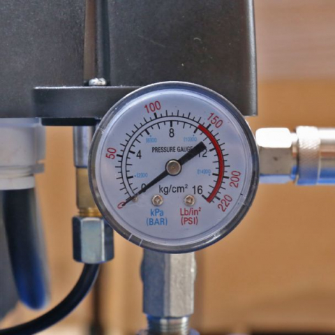 Compresor de aer Airmaster AIR27010-10, 7.5 kW, 10 CP, 10 bar, 1269 L/min, 270 litri [6]