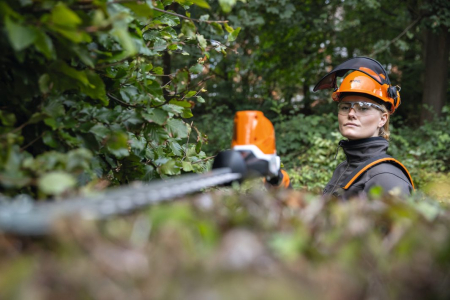 Foarfeca de tuns gard viu cu acumulator Stihl HLA 86, 36V, 50 cm, lungime totala 260-330 cm, Solo (fara acumulator si incarcator) [5]