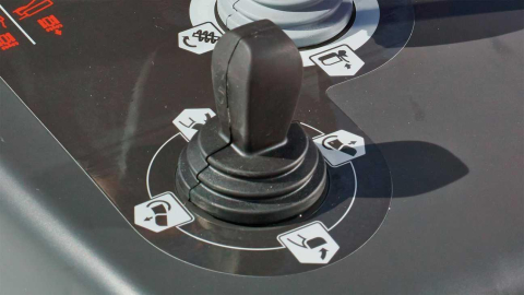 Freza de zapada Honda HSS 1380A ETD, 11.7 CP, benzina, 81 cm, transmisie hidrostatica, senile, pornire electrica [6]