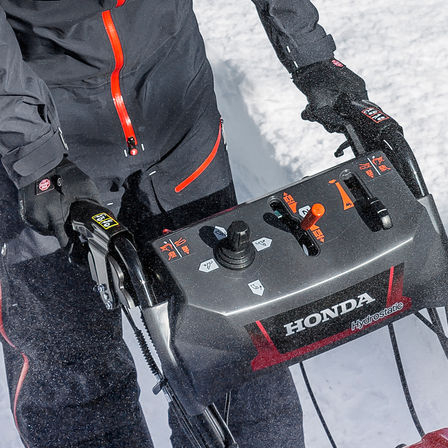 Freza de zapada Honda HSS 1380A ET, 11.7 CP, benzina, 81 cm, transmisie hidrostatica, senile, pornire manuala [2]