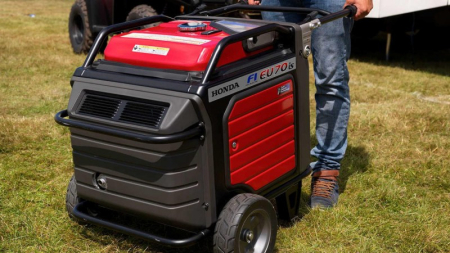 Generator cu invertor pe benzina Honda EU70iS GWT, 7 kW, monofazat, pornire electrica [2]