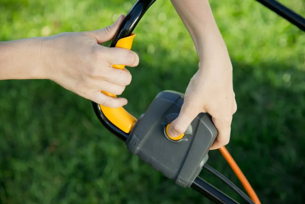 Scarificator si aerator gazon electric Stiga SV 213 E, 1300 W, 32 cm, 40 L [9]