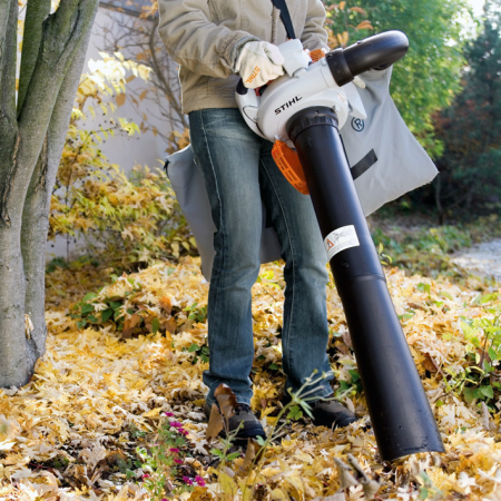 Suflanta / aspirator frunze Stihl SH 86, 1 CP, benzina, 710 mc/h [6]