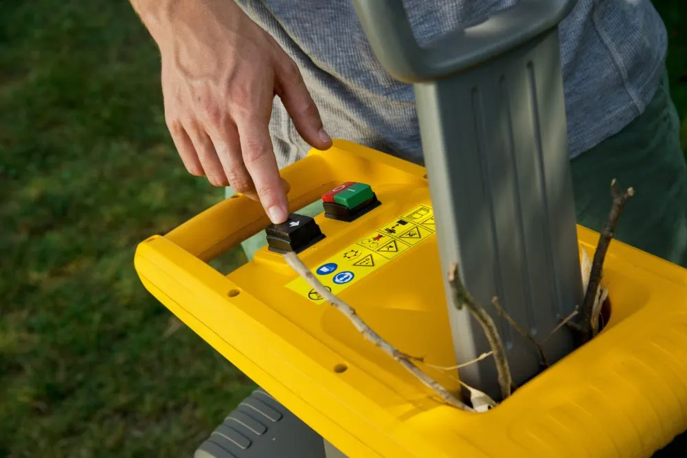 Tocator crengi Stiga BIO SILENT 2500, electric, 2500 W, Ø max. 40 mm, colector 60 L [12]