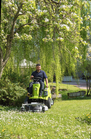 Tractoras de tuns iarba cu masa frontala Grillo FD 220 R, 12 CP, benzina, 80 cm, cos 200 L [6]