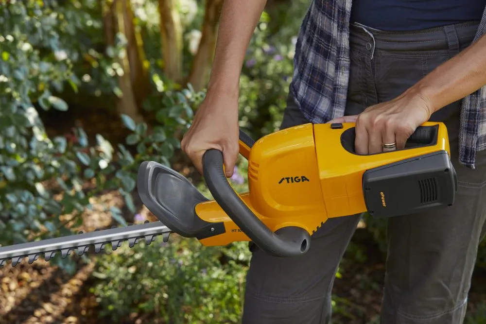 Trimmer de tuns gard viu cu acumulator Stiga HT 100e Kit, 20V, 2Ah, 50 cm [16]