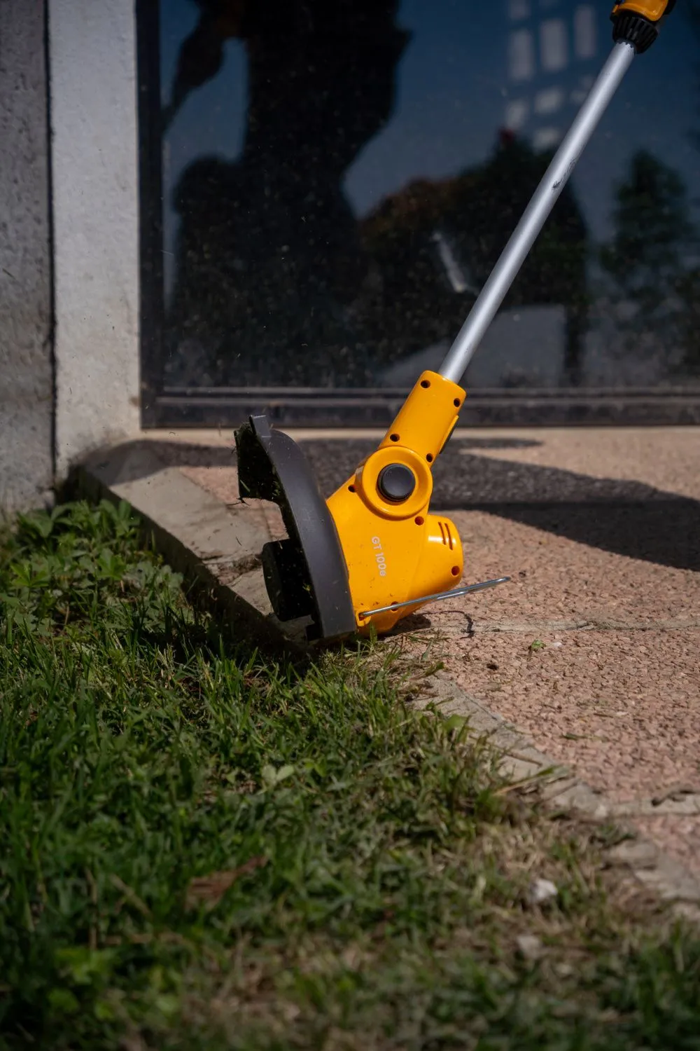 Trimmer de tuns iarba cu acumulator Stiga GT 100e Kit, 20V, 2Ah [19]